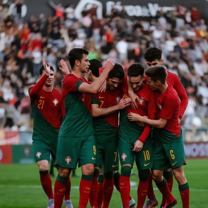 波兰队稳固阵容,实力出击冲刺16强的简单介绍 波兰队稳固阵容,实力出击冲刺16强的简单介绍