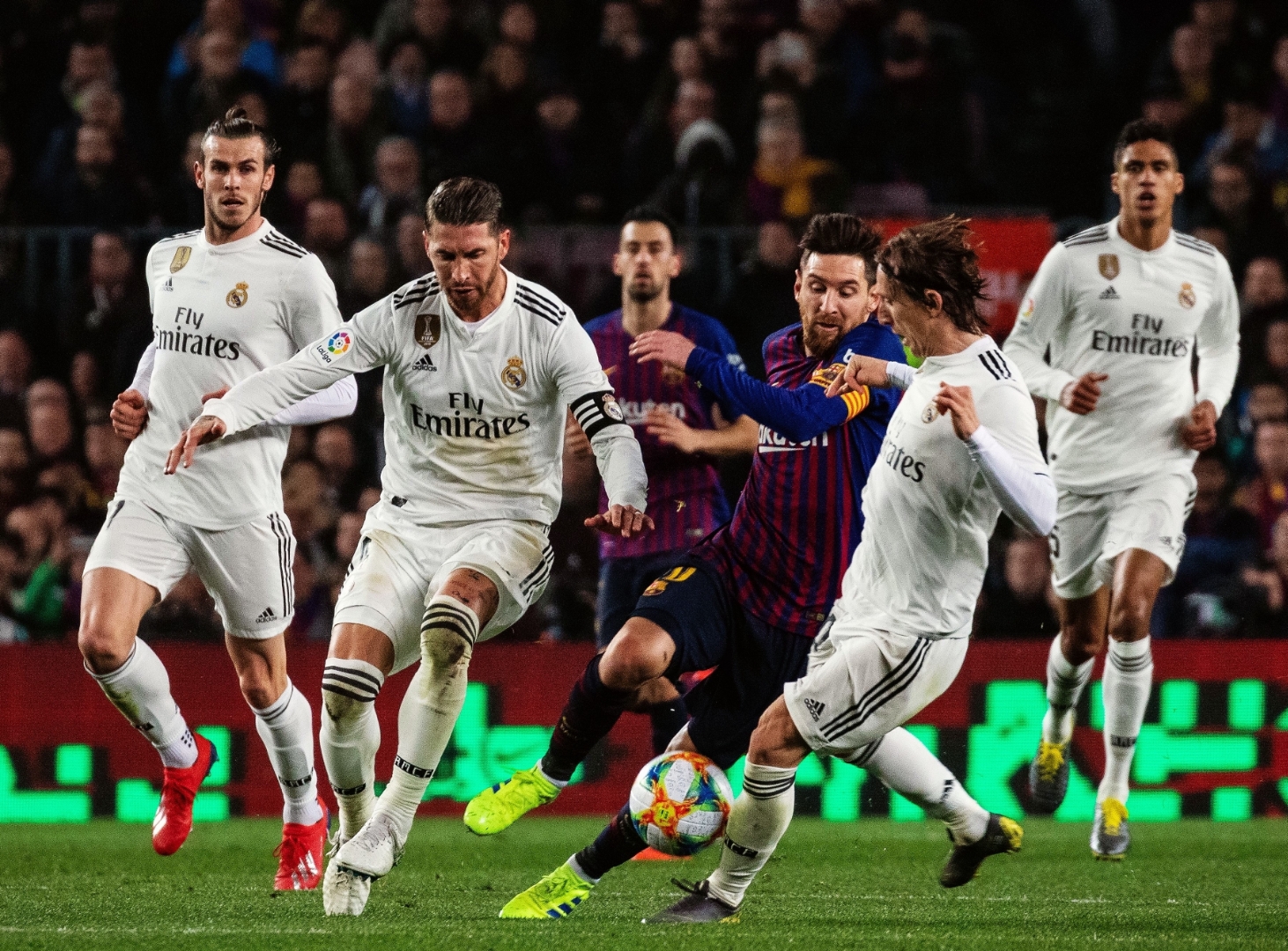 九游官网-包含皇马备战下一场比赛，球队士气高昂的词条