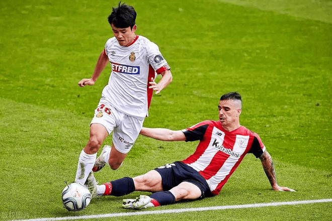 克雷莱奇主场失利，保级压力再添一层