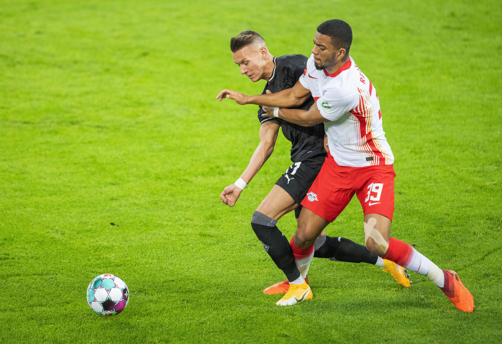 波斯尼亚队艰难获胜，迎战下一场比赛的简单介绍