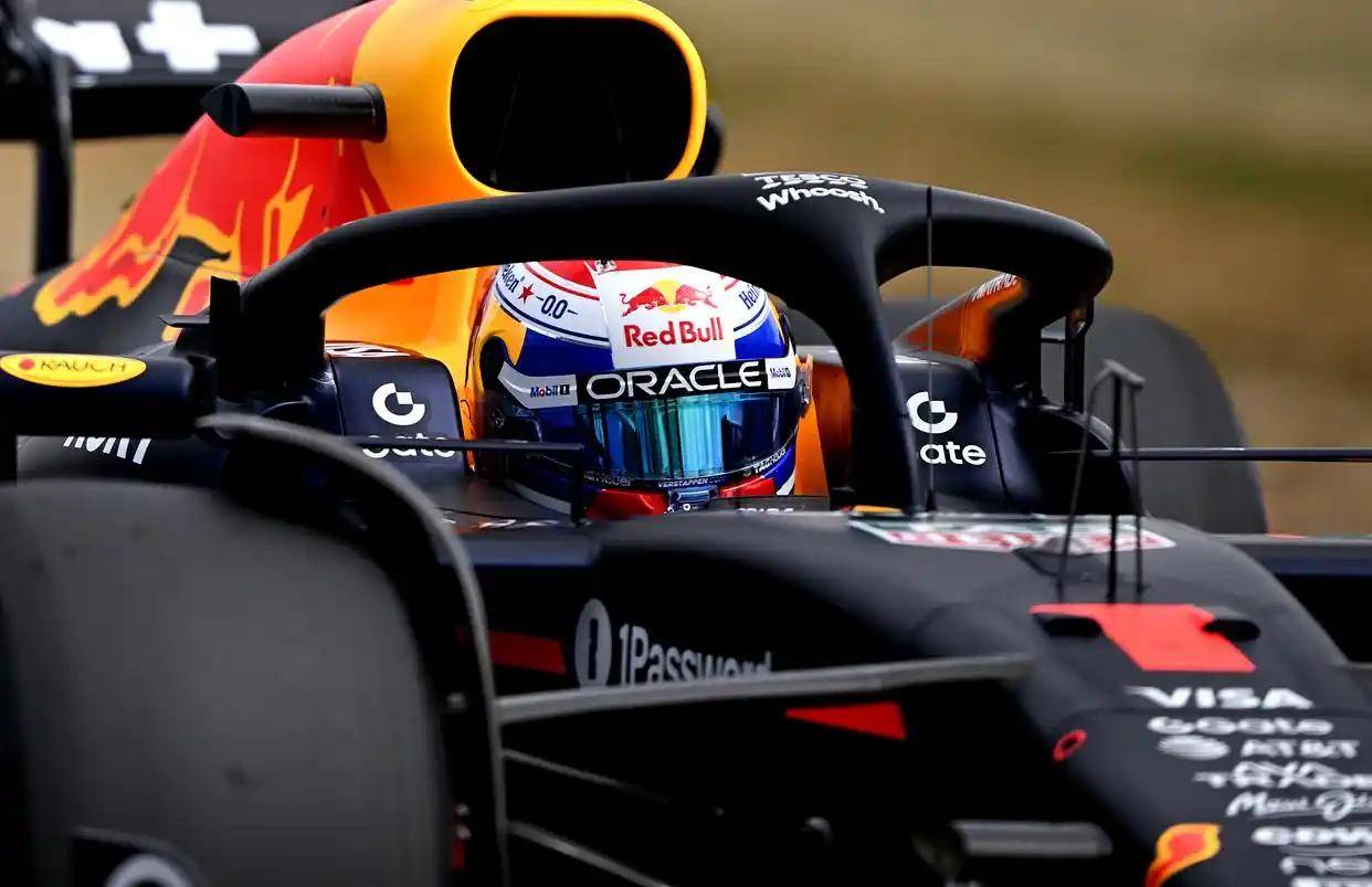 包含红牛二队轻取迈凯伦,皮亚斯特里状态火热的词条 包含红牛二队轻取迈凯伦,皮亚斯特里状态火热的词条