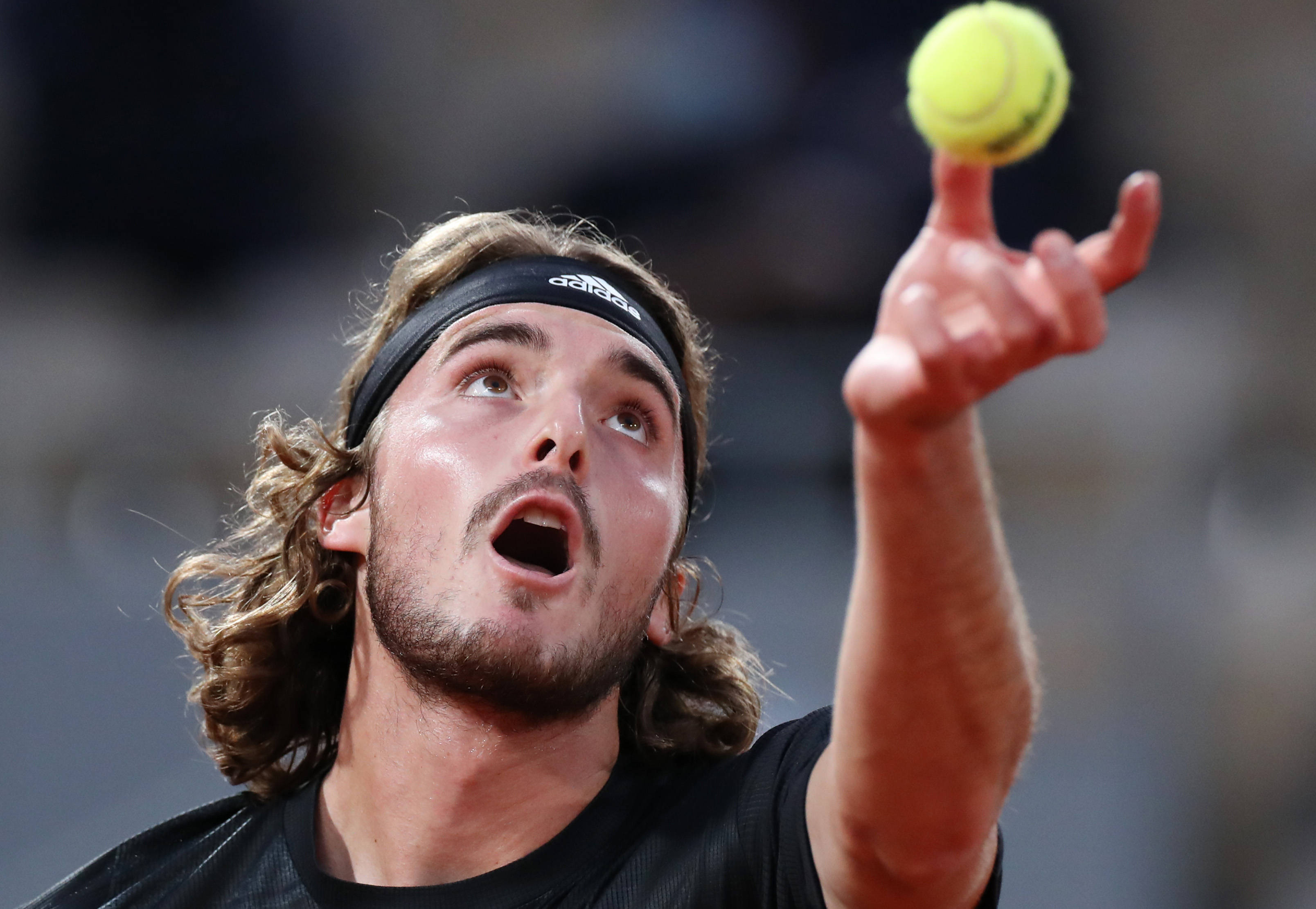 九游体育直播-美网逆转温网，西西帕斯高光表现的简单介绍