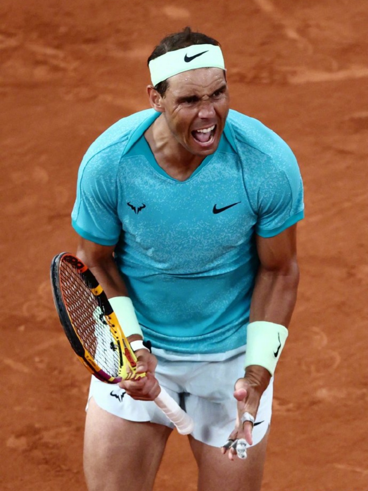 关于法网逆转拉沃尔杯，纳达尔刷新纪录的信息