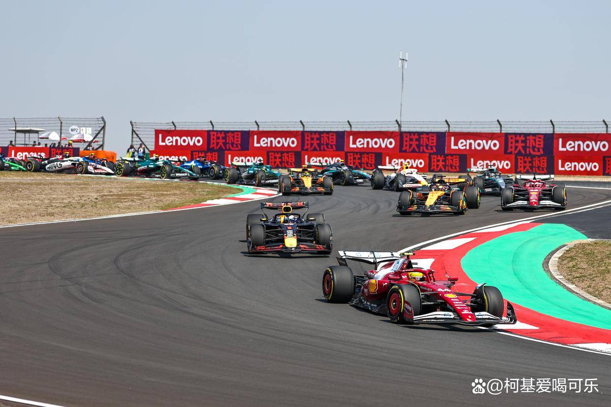 索伯车队碾压法拉利，诺里斯点燃赛场的简单介绍