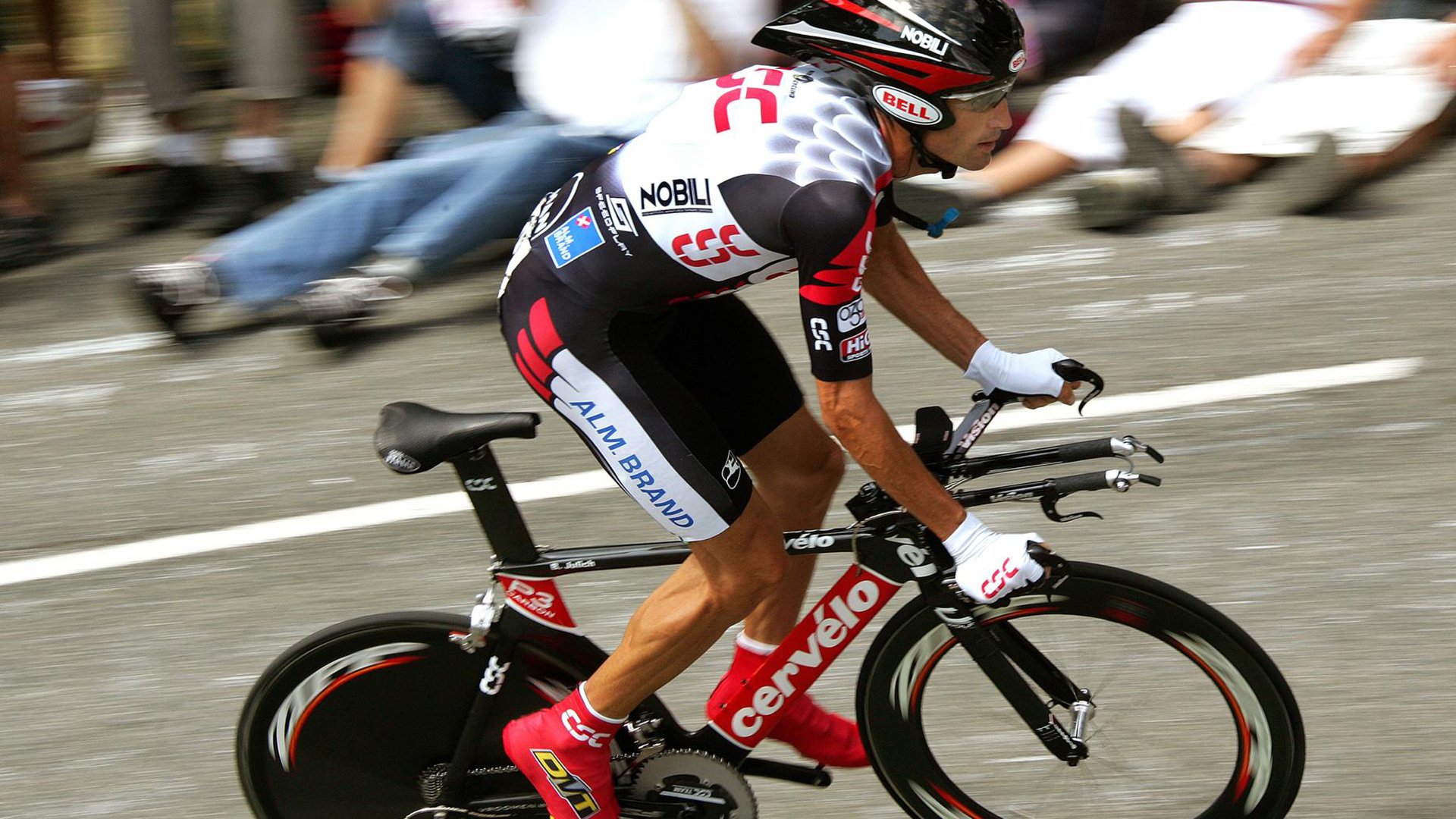 北欧童话再续新篇，丹麦团队足球完胜美国，孙兴慜状态火热折射亚洲足球崛起